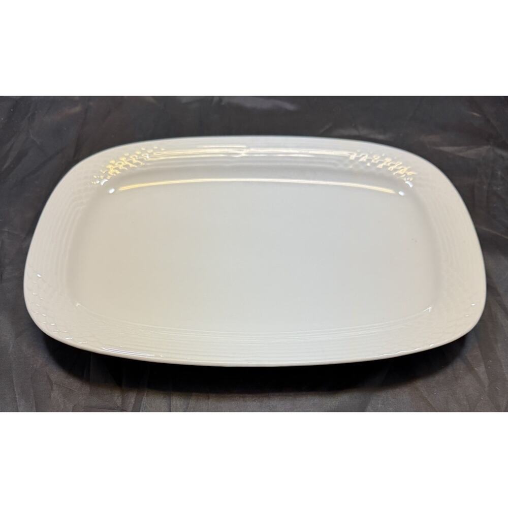 VTG Lynn's China Palace Solitas 14" Oval Serving Platter White Embossed Scale